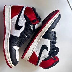 Jordan 1 Satin Black Toe 2016 (6.5W)